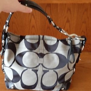 Coach Carly signature bag